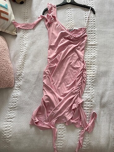 s Beden Bershka pembe mini elbise