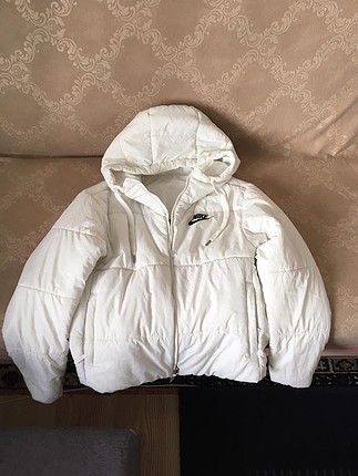Nike Mont W NSW SYN FILL JKT REV