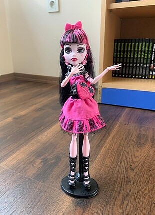 Monster High Draculaura