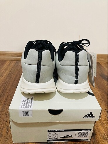 38 Beden Adidas Tensaur Run Spor Ayakkabı