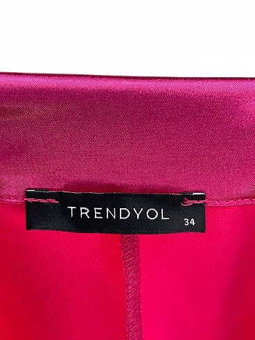 34 Beden pembe Renk Trendyol & Milla Kısa Elbise %70 İndirimli.