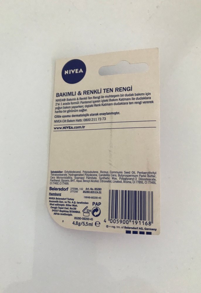 NIVEA Bakımlı ve Renkli Dudak Balmı Ten - Görsel 4