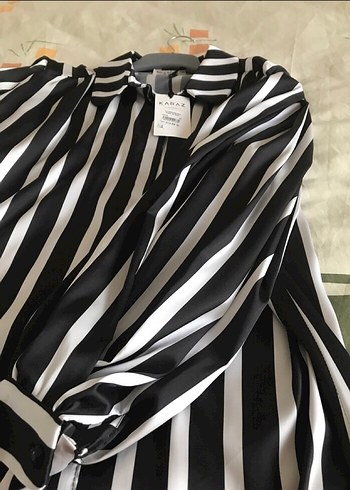 Kadın Siyah Çizgili Kısa Gömlek - Görsel 15