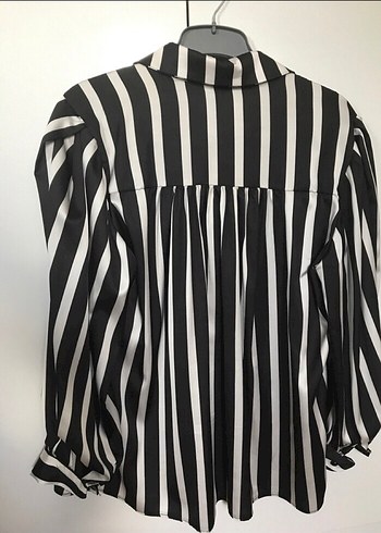 Kadın Siyah Çizgili Kısa Gömlek - Görsel 10