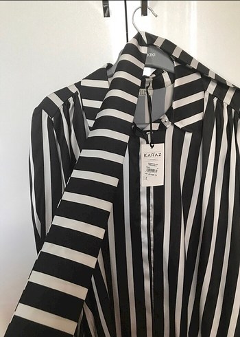 Kadın Siyah Çizgili Kısa Gömlek - Görsel 12
