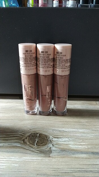 Golden rose nude look rujlar 
