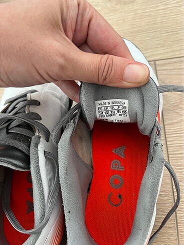 31 Beden beyaz Renk Adidas krampon