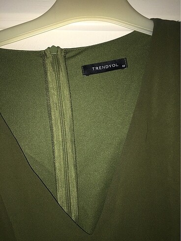 Trendyol & Milla Yeşil kısa elbise