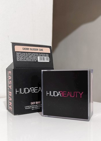 HudaBeauty Cherry blossom cake - Görsel 2