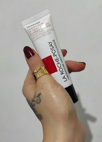 La Roche Posay Fondöten 