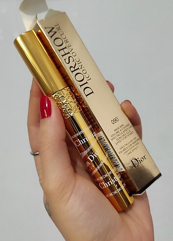 Dior iconic overcurl maskara