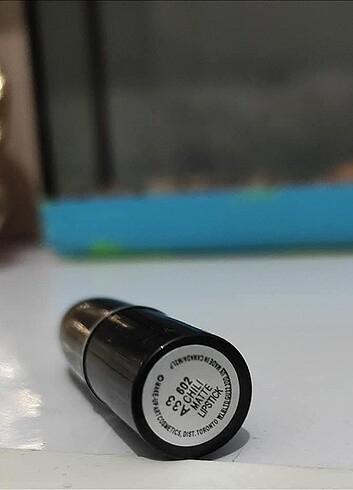  Beden kırmızı Renk Mac Chili rengi mini ruj 