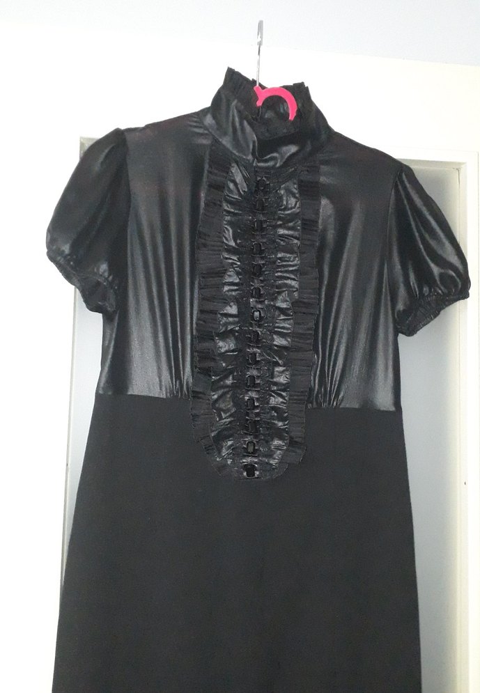 Siyah Fırfırlı Gotik Uzun Elbise - Görsel 2