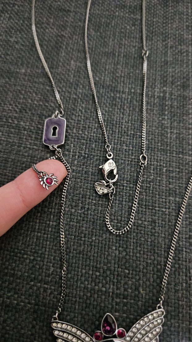 AROVSKI Kanatlı Anahtar Kolye - Görsel 5