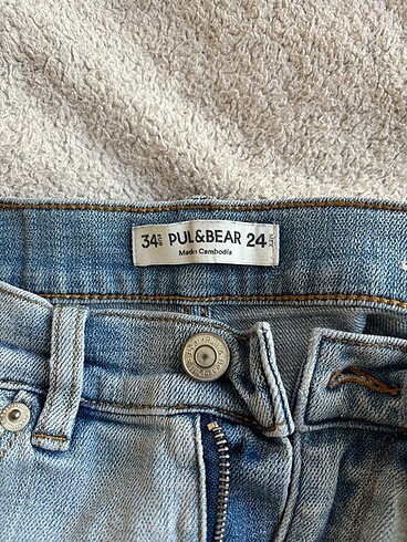 34 Beden Pull and bear jean