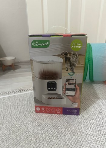 Kiwipets Akıllı Otomatik Kedi Mama Kabı 3 Litre