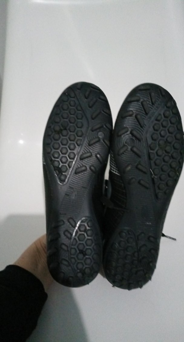 Siyah Bağcıklı Erkek Futbol Ayakkabısı - Görsel 3