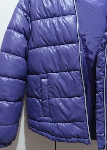 Benetton Mor Parlak Fermuarlı Kız Montu - Görsel 4