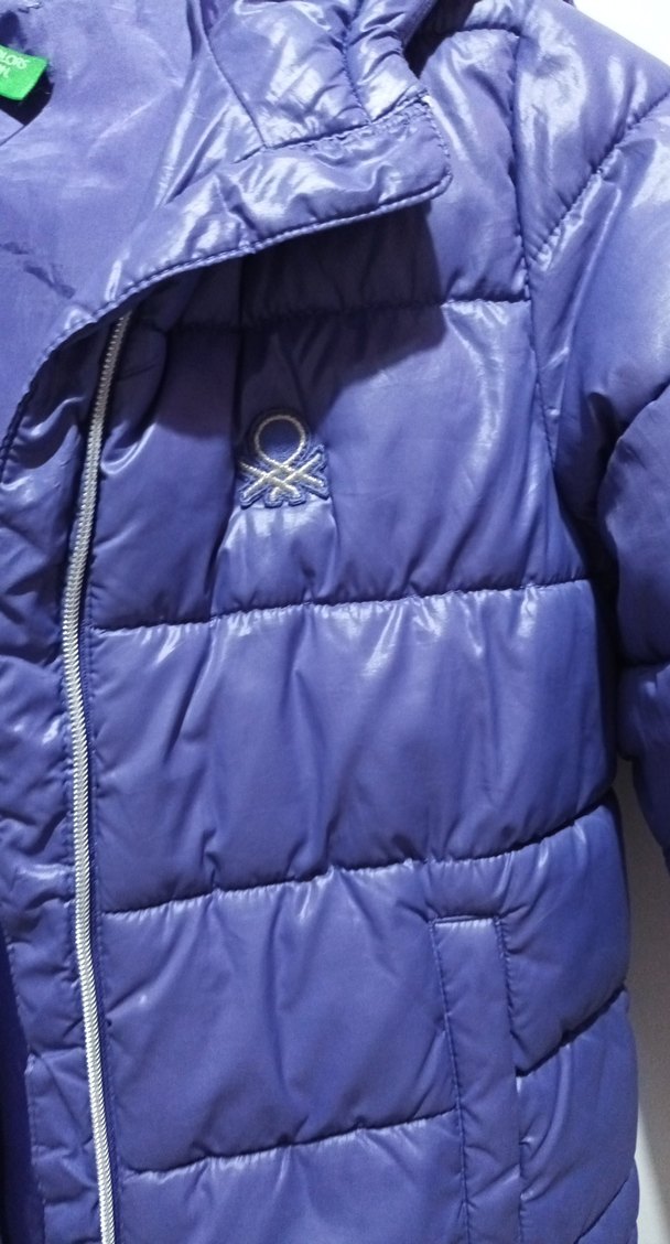 Benetton Mor Parlak Fermuarlı Kız Montu - Görsel 3