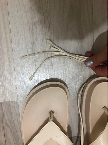 40 Beden beyaz Renk Bershka sandalet