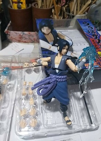 Bandai shfiguarts naruto sasuke figure 1/6 orjinal figür