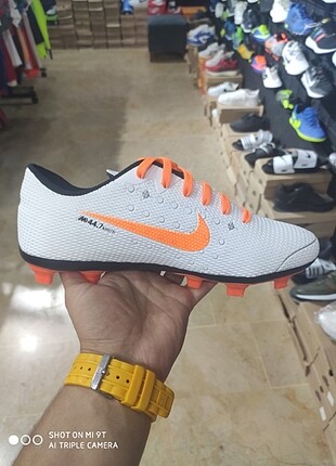 Krampon Nike 