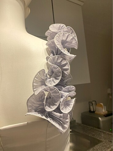 gri saten abiye elbise - Görsel 4