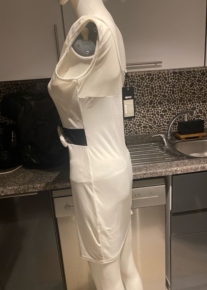 astarsız beyaz elbise - Görsel 3