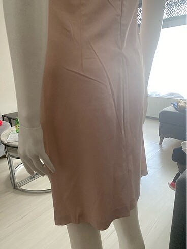 çiçek buketi detaylı pembe abiye - Görsel 11