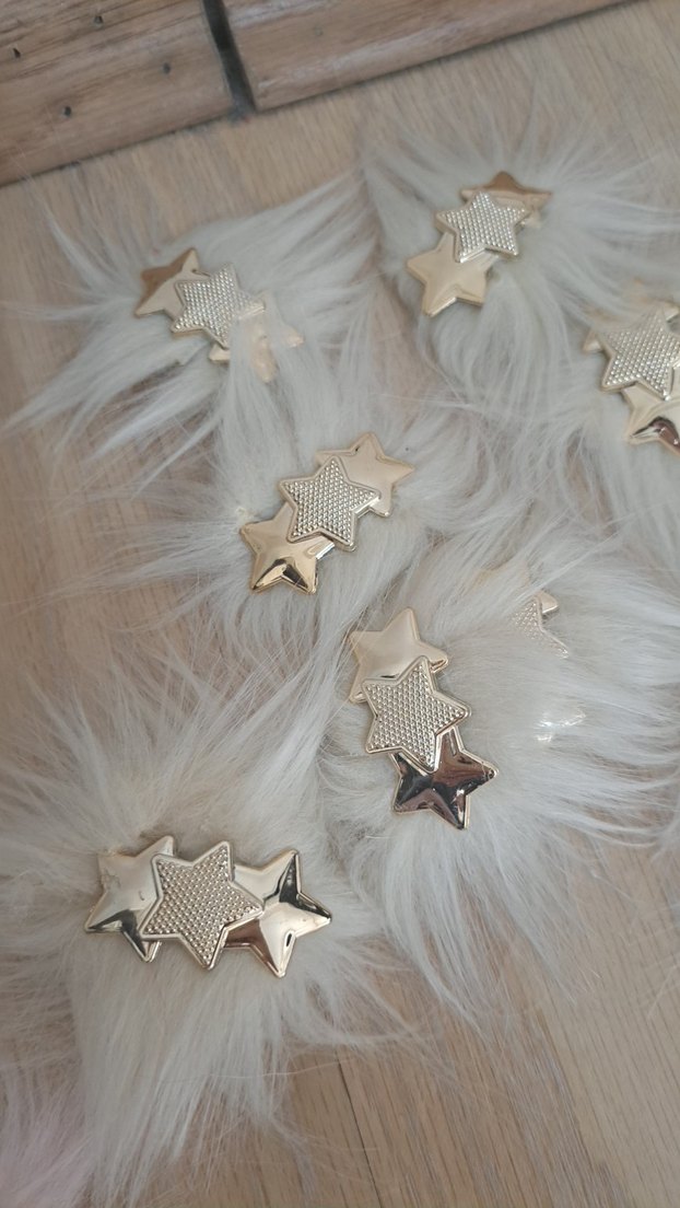 Pembe Tüylü Yıldızlı patik süs - Görsel 4