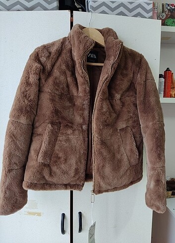 Zara Peluş Mont 