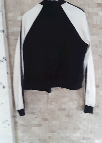 Siyah-Beyaz Fermuarlı Street Wear Kadın Ceket - Görsel 3