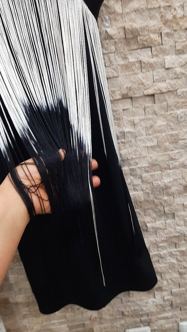 Püsküllü Siyah kısa abiye elbise - Görsel 3