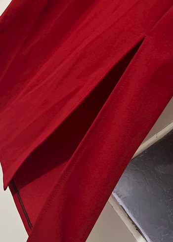 Uzun Kollu Kırmızı Drapeli Abiye Elbise - Görsel 3