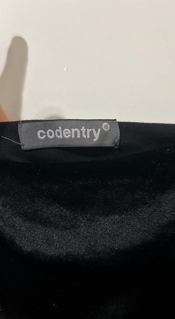 Uzun Kollu Siyah Drapeli Midi Elbise - Görsel 3