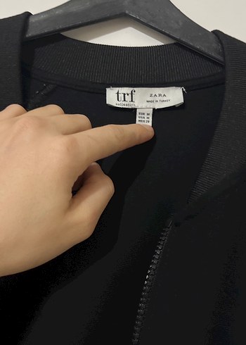 Siyah Fermuarlı Rahat Kesim Kadın Ceket - Görsel 2