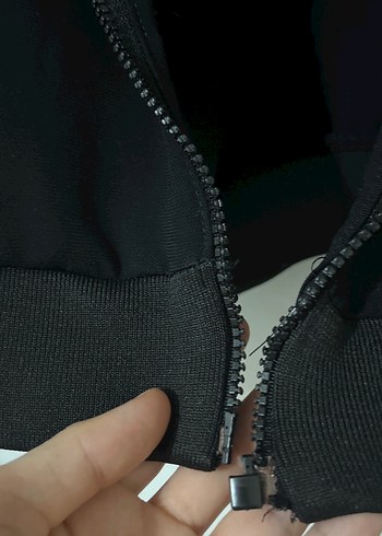 Siyah Fermuarlı Rahat Kesim Kadın Ceket - Görsel 3