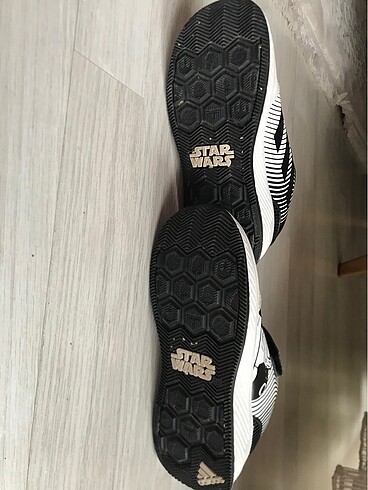 26 Beden beyaz Renk Star wars Adidas spor ayakkabısı