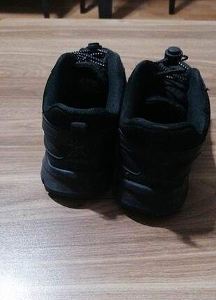 36 Beden siyah Renk Spor ayakkabı36
