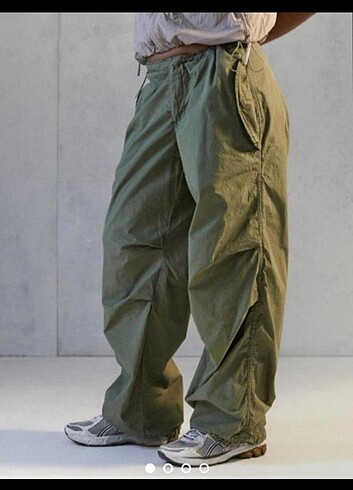 URBAN outfitters 
