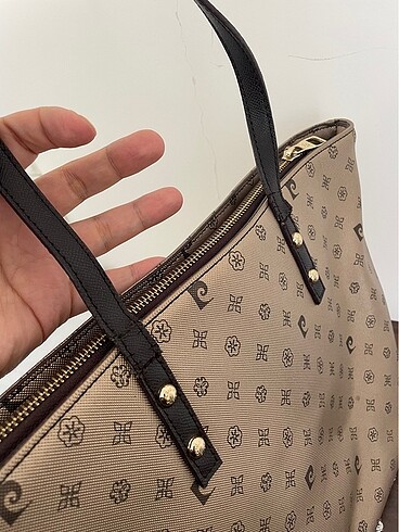  Beden kahverengi Renk Pierre cardin çanta