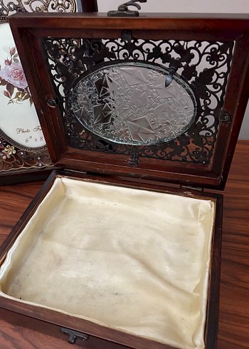  Beden Bordo El İşçiliği Çerçeve ve Kutu Seti