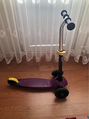 Decathlon scooter