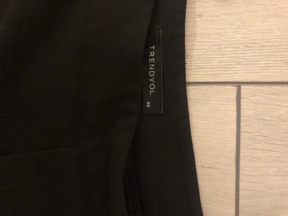 Kadın Siyah Şort - Görsel 3