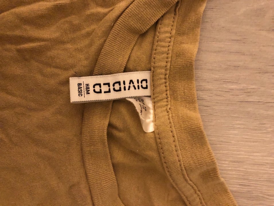 Bej Keten Kısa Kollu tişört - Görsel 2