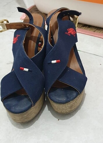 U.S Polo Assn. Dolgu topuk Sandalet 
