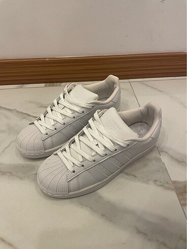 Adidas süperstar