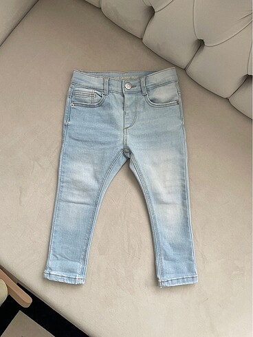 Zara kız bebek kot pantolon