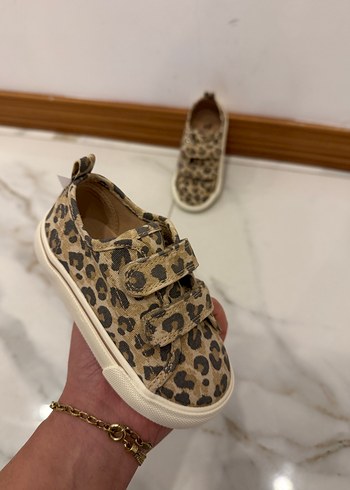 H&M kız çocuk ayakkabı - Görsel 3