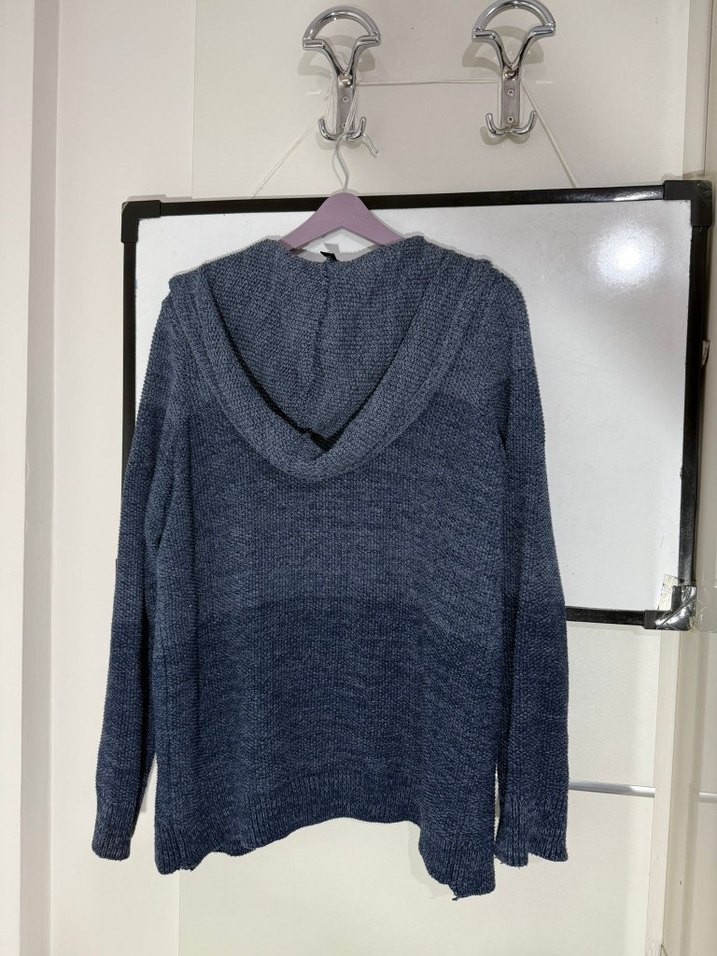 Gri Örgü Uzun Kollu Salaş Mavi Marka Hırka - Görsel 4